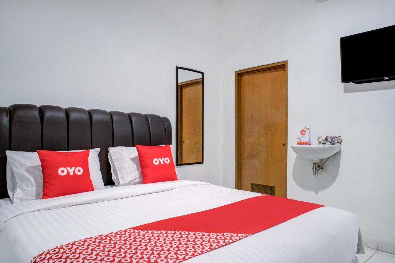 Oyo 3690 Wisma Yani Syariah Padang  Exterior foto